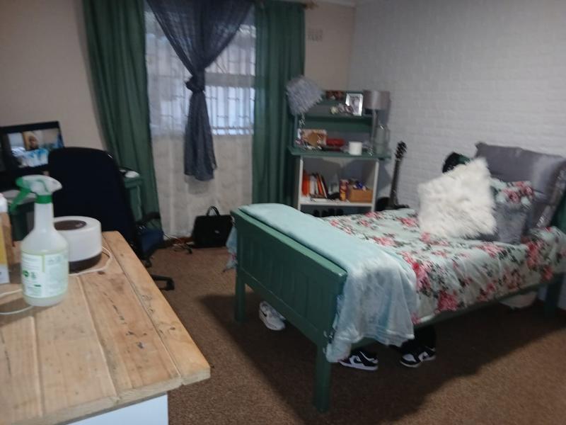 3 Bedroom Property for Sale in Portlands Western Cape